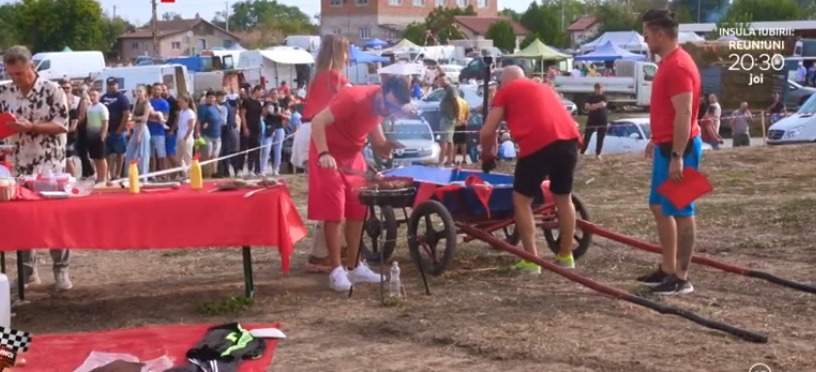 Iulia Albu, așa cum nu ai mai văzut-o! Vedeta a preparat mici în emisiunea lui Nea Mărin