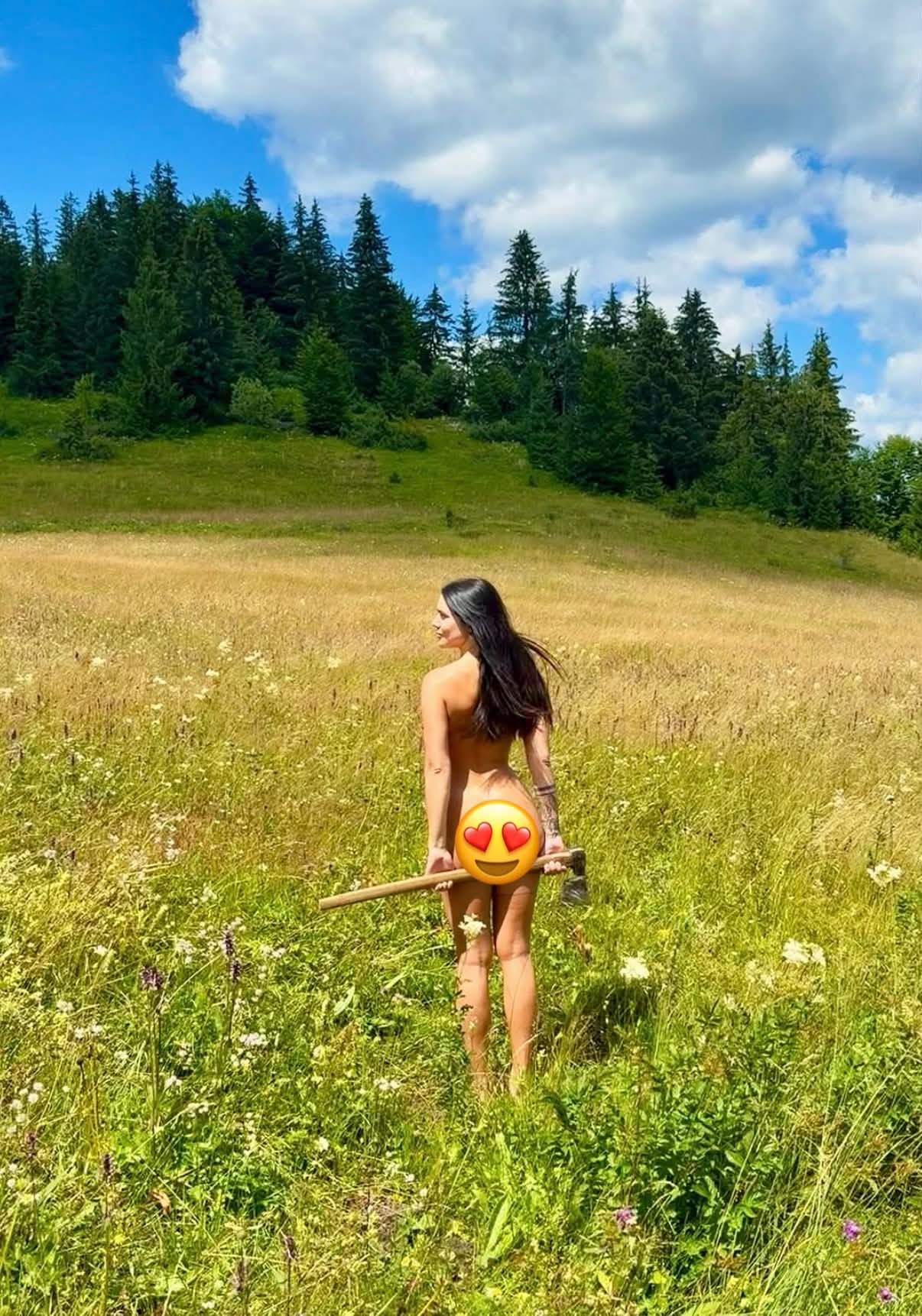 Cristina Scarlevschi, mai sexy ca niciodată. Cele mai hot fotografii cu ispita de la Insula Iubirii