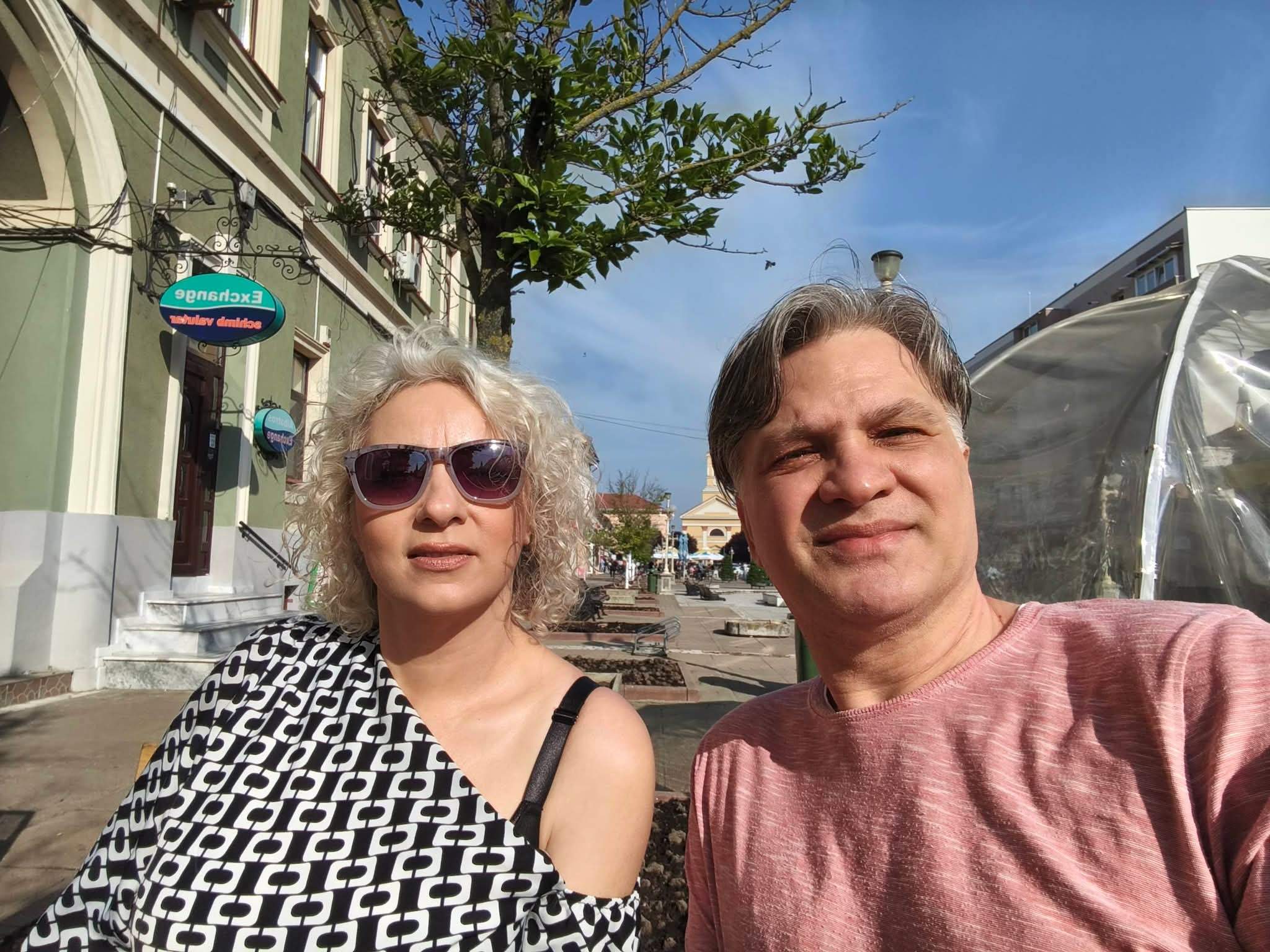 Mihai Onilă și Laura