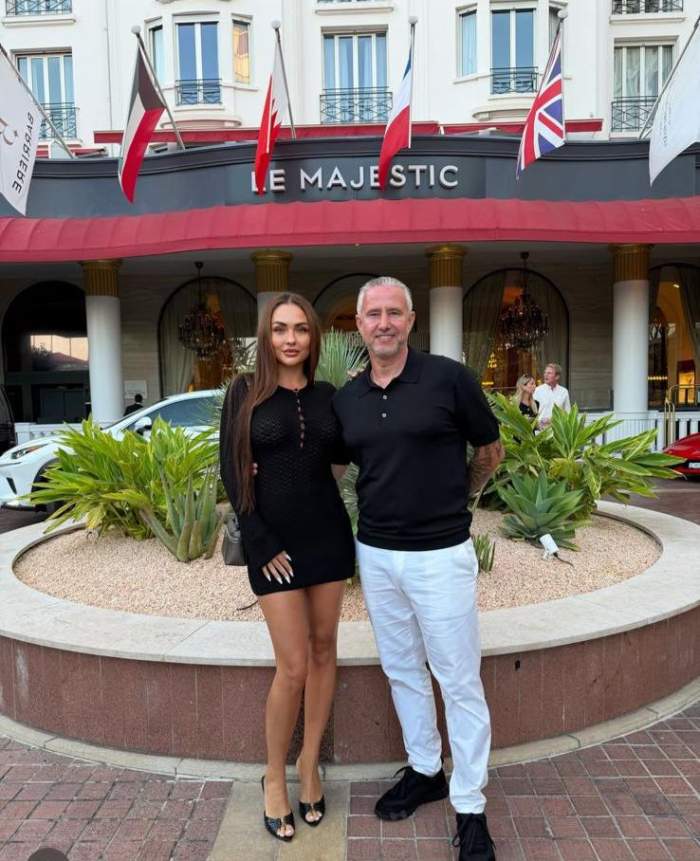Cum arată Corina Caciuc în costum de baie! Partenera lui Laurențiu Reghecampf, surprinsă pe plajă