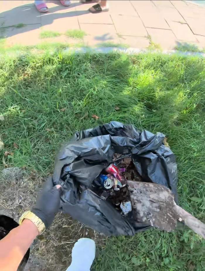 Cât costă ceasul cu care Dorian Popa a strâns deșeuri în București. A început munca în folosul comunității: ”Mă vede cine trebuie”