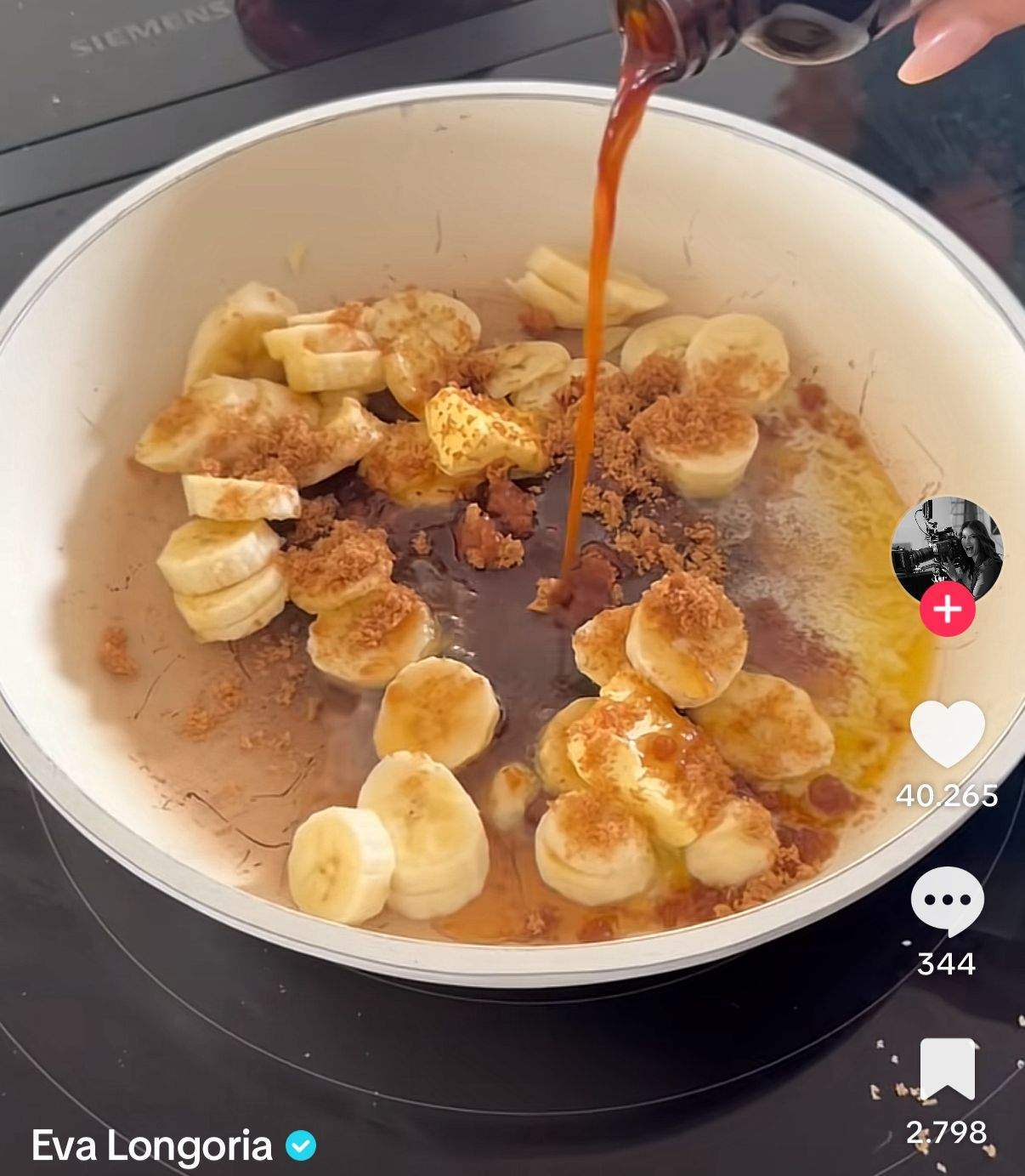 Rețeta de frappe cu sirop de banane preparat în casă. Eva Longoria a dezvăluit secretul băuturii sale preferate