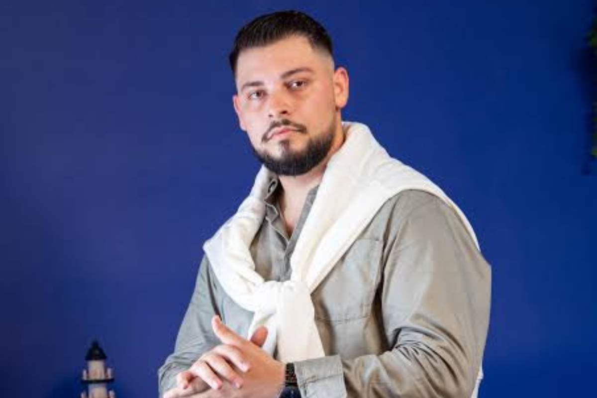 Cu cine se iubește Cosmin de la Mireasa, sezonul 12. Fanii emisiunii au crezut că nu văd bine