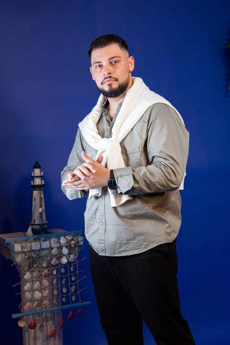 Cu cine se iubește Cosmin de la Mireasa, sezonul 12. Fanii emisiunii au crezut că nu văd bine