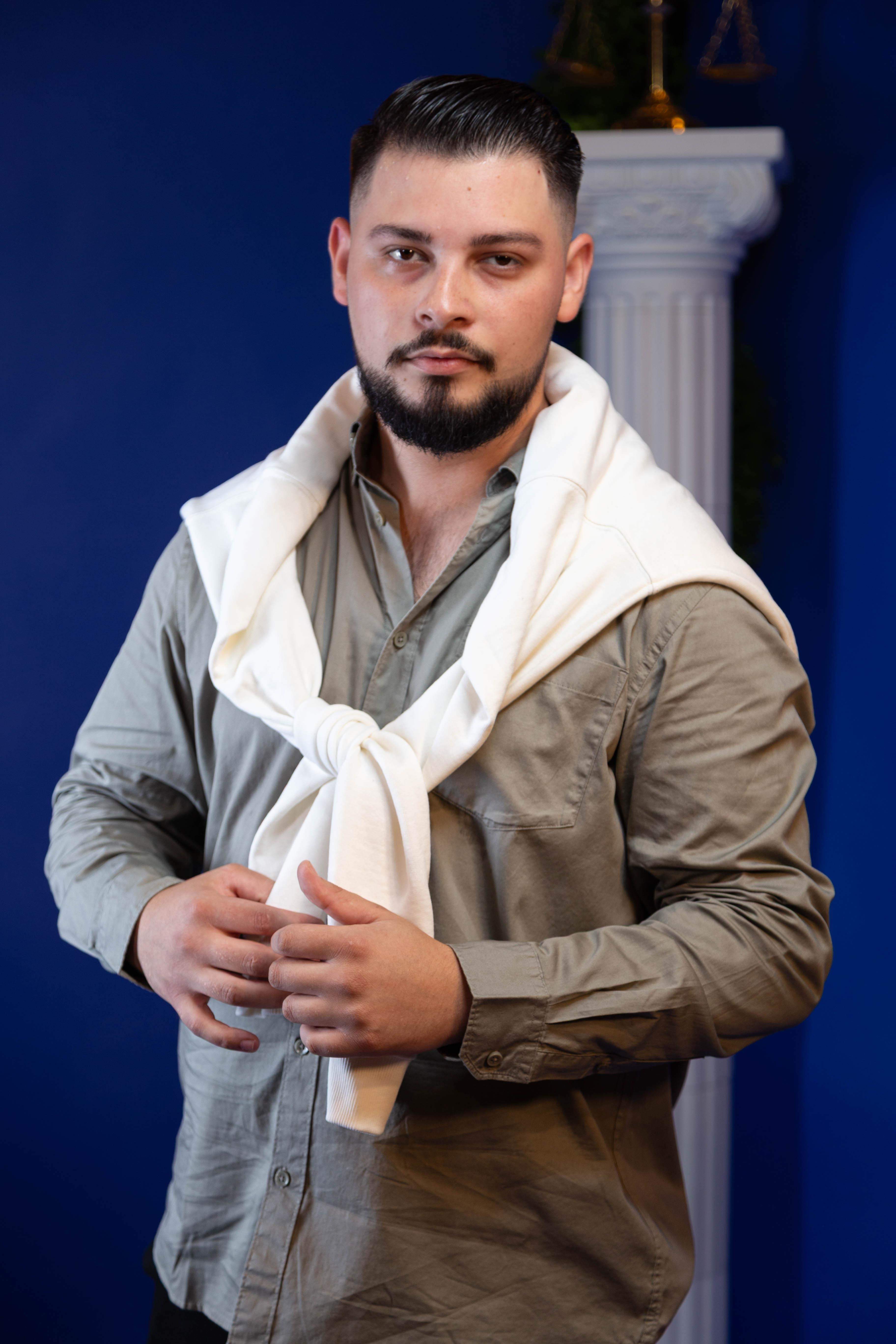 Cu cine se iubește Cosmin de la Mireasa, sezonul 12. Fanii emisiunii au crezut că nu văd bine