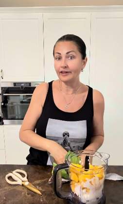 Rețeta de înghețată proteică a Gabrielei Cristea face furori. Se prepară în doar câteva minute