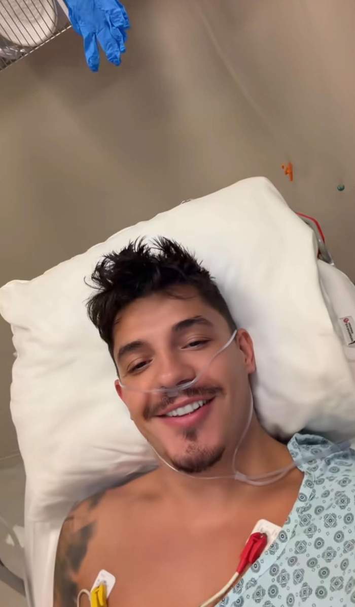 Bogdan de la Ploiești, prima reacție de pe patul de spital. Cântărețul e conectat la oxigen