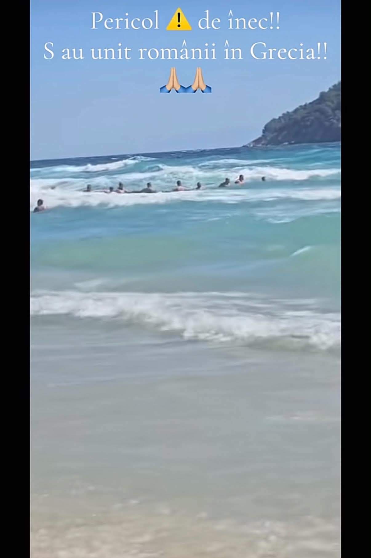 Scene impresionante în Grecia! Românii au făcut un lanț uman în apă pentru a salva o persoană de la înec