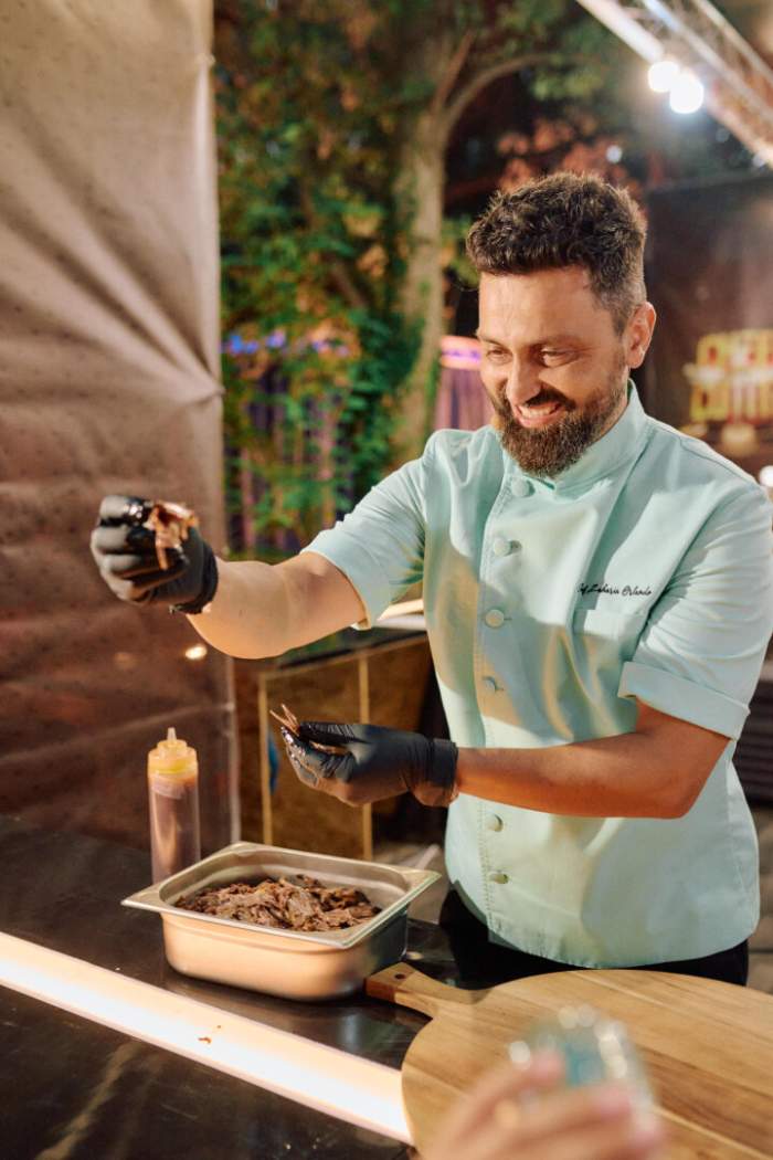 Jurații Chefi la cuțite au petrecut trei seri pline de emoție și bucurie la Festivalul Summer Well, unde au pregătit cele mai delicioase gustări pentru întâlnirea cu publicul