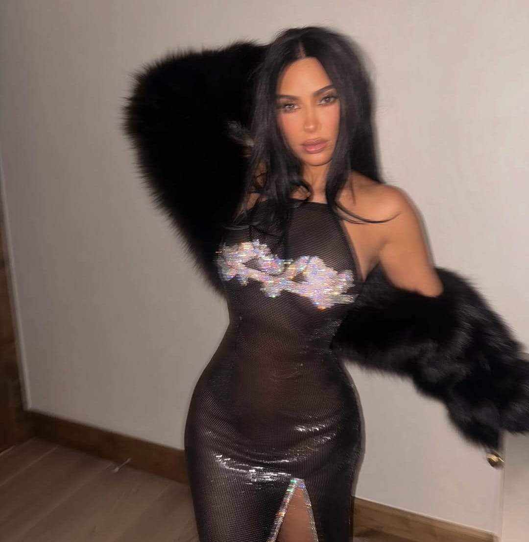 Alertă acasă la Kim Kardashian! Polițiștii au intervenit de urgență, după ce un hoț a furat una dintre mașinile de lux ale vedetei