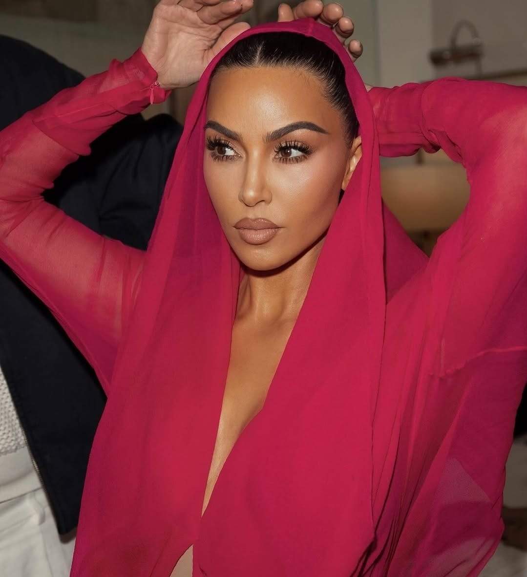 Alertă acasă la Kim Kardashian! Polițiștii au intervenit de urgență, după ce un hoț a furat una dintre mașinile de lux ale vedetei