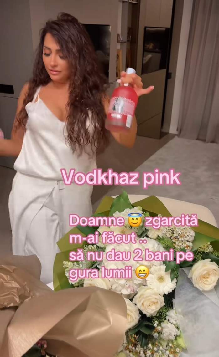 Lilitza a făcut show de ziua ei pe melodia lui Adrian Minune! Ce mesaj acid le-a transmis celor care o critică