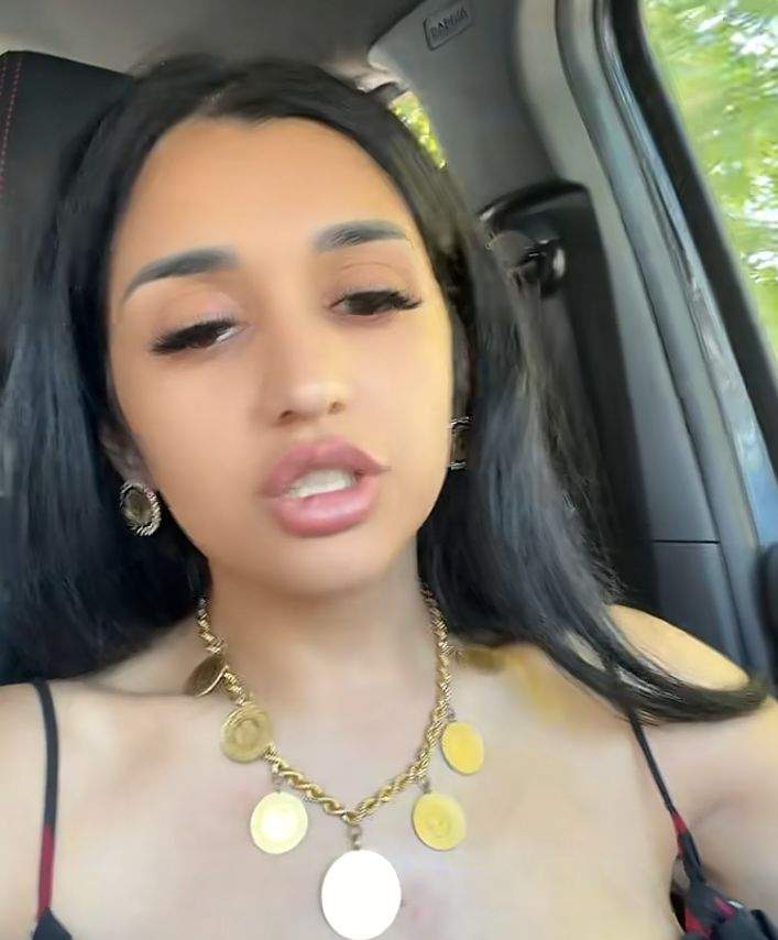 Melek, revoltată pe TikTok