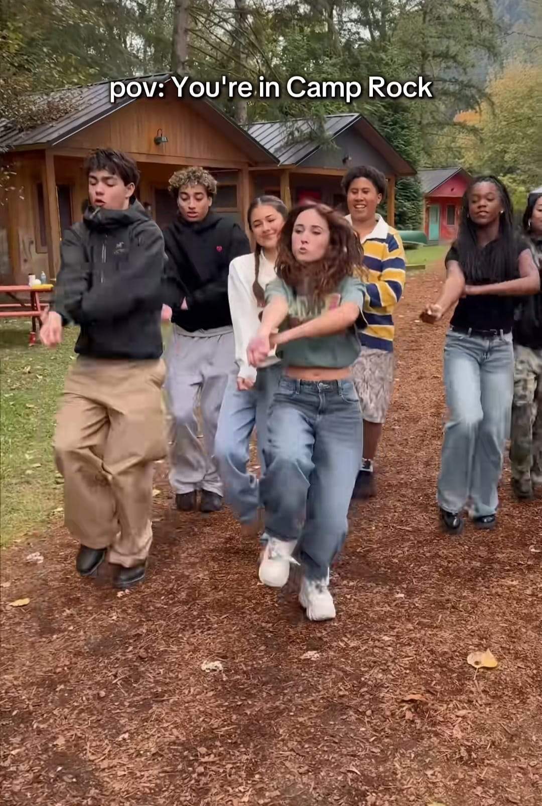 Andra Gogan va juca în celebrul serial american Camp Rock! Surpriză uriașă pentru fanii româncei