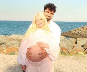 Prima imagine cu Eva, fiica Alexandrei Stan! Artista este în culmea fericirii de când a născut