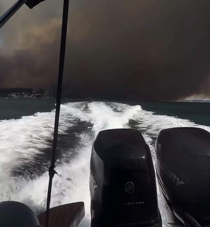 incendiu grecia