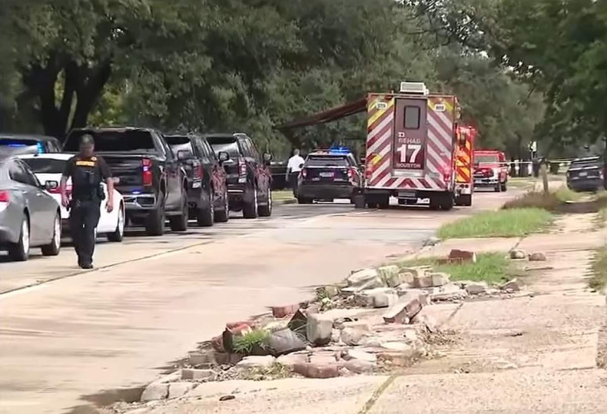 Ambulanța și poliția