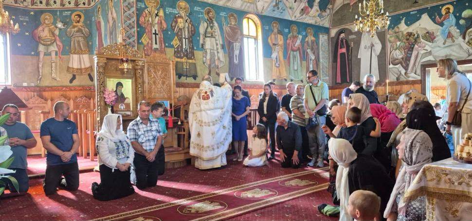 Nicușor Dan și Mirabela Grădinaru, la Mănăstirea Dejani