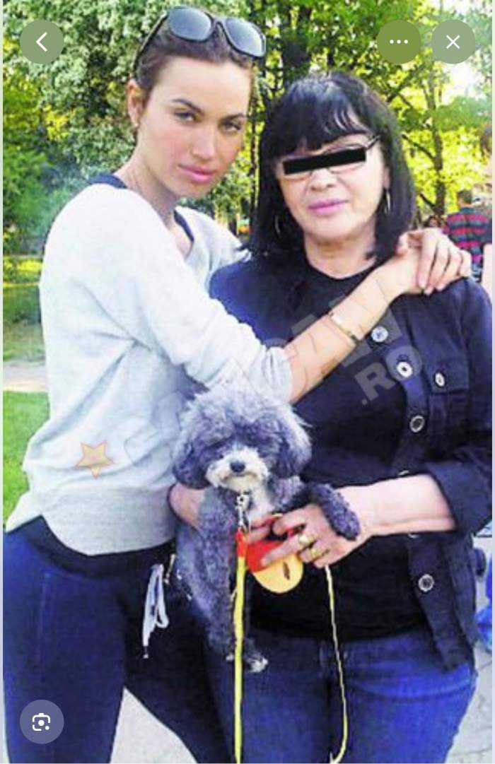 Alina Puscau impreuna cu mama sa
