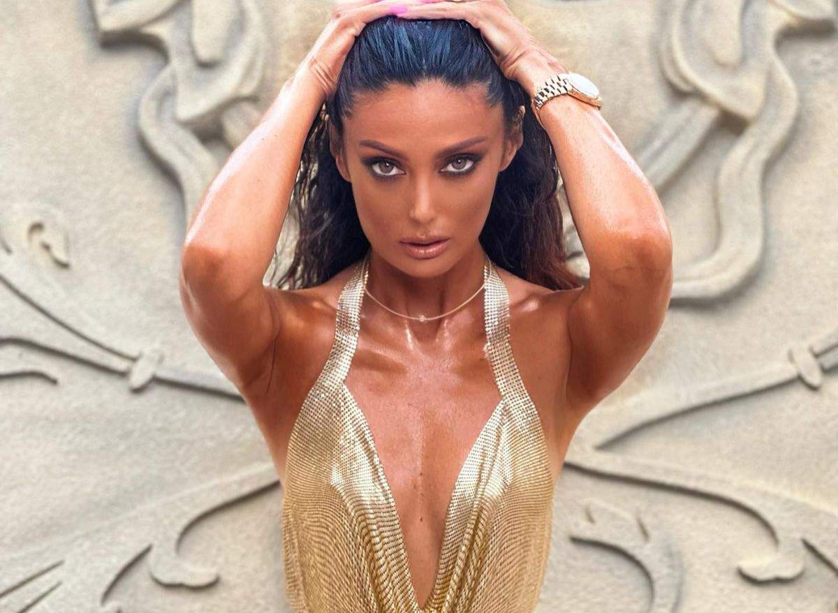 claudia pavel