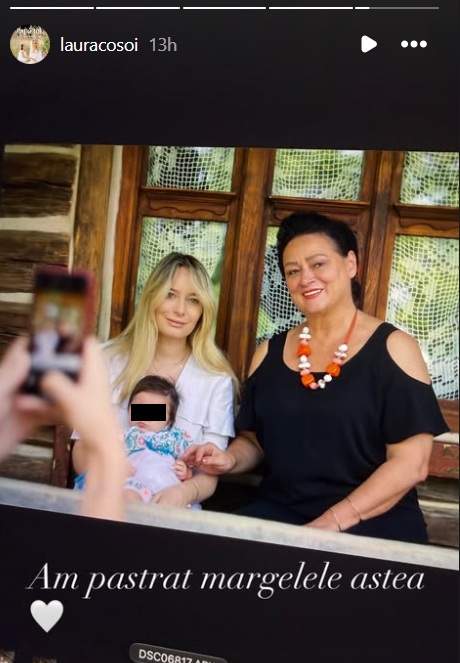 laura cosoi si mama ei