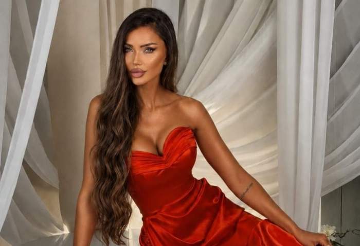Bianca Drăgușanu îmbrăcată elegant