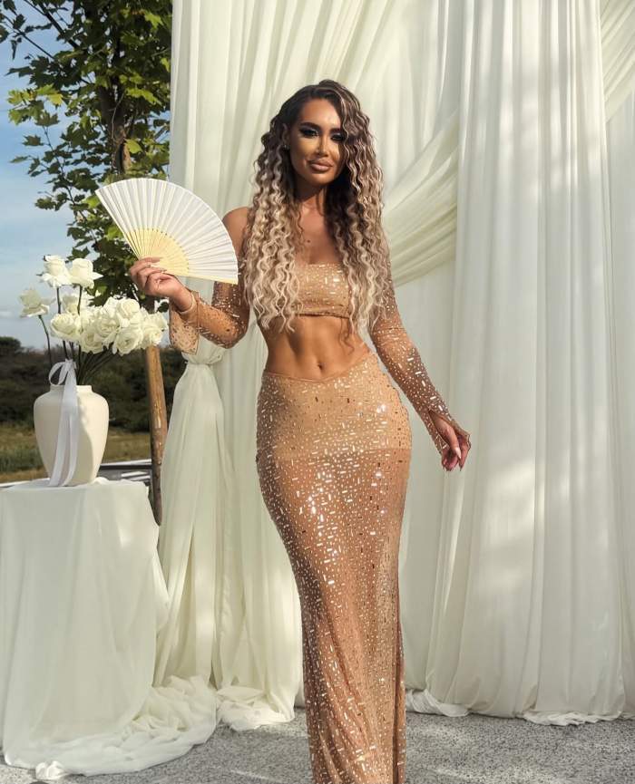 Maria Avram îmbrăcată elegant