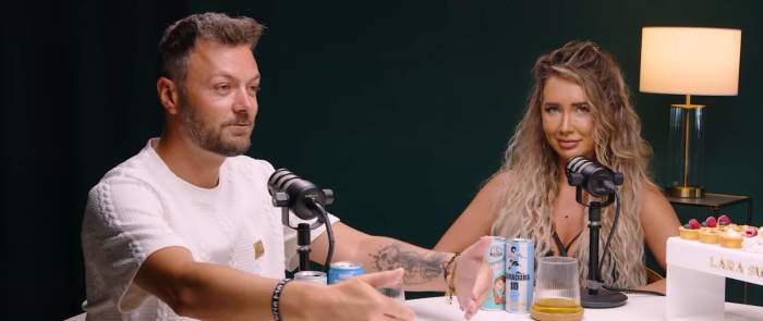 Maria și Marius Avram la un podcast