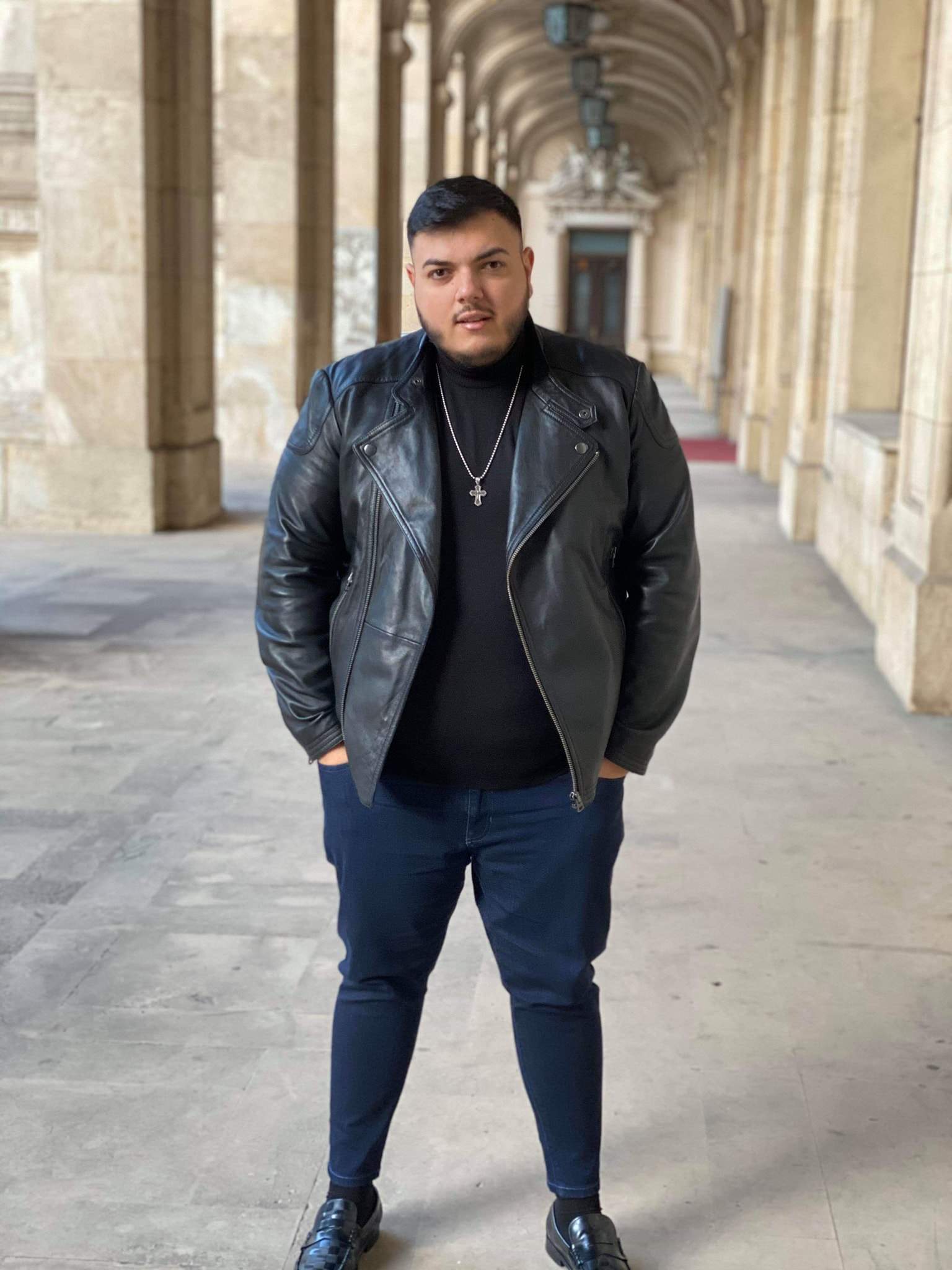 Reacția lui Robert Lele despre presupusul scandal cu Leo de la Kuweit! Cântărețul a clarificat zvonurile