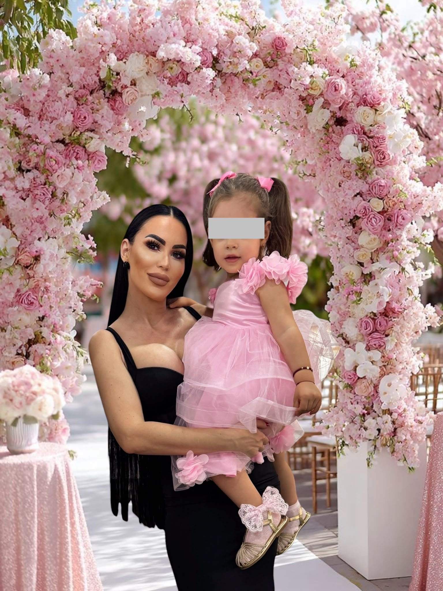Bianca Pop impreuna cu fiica sa