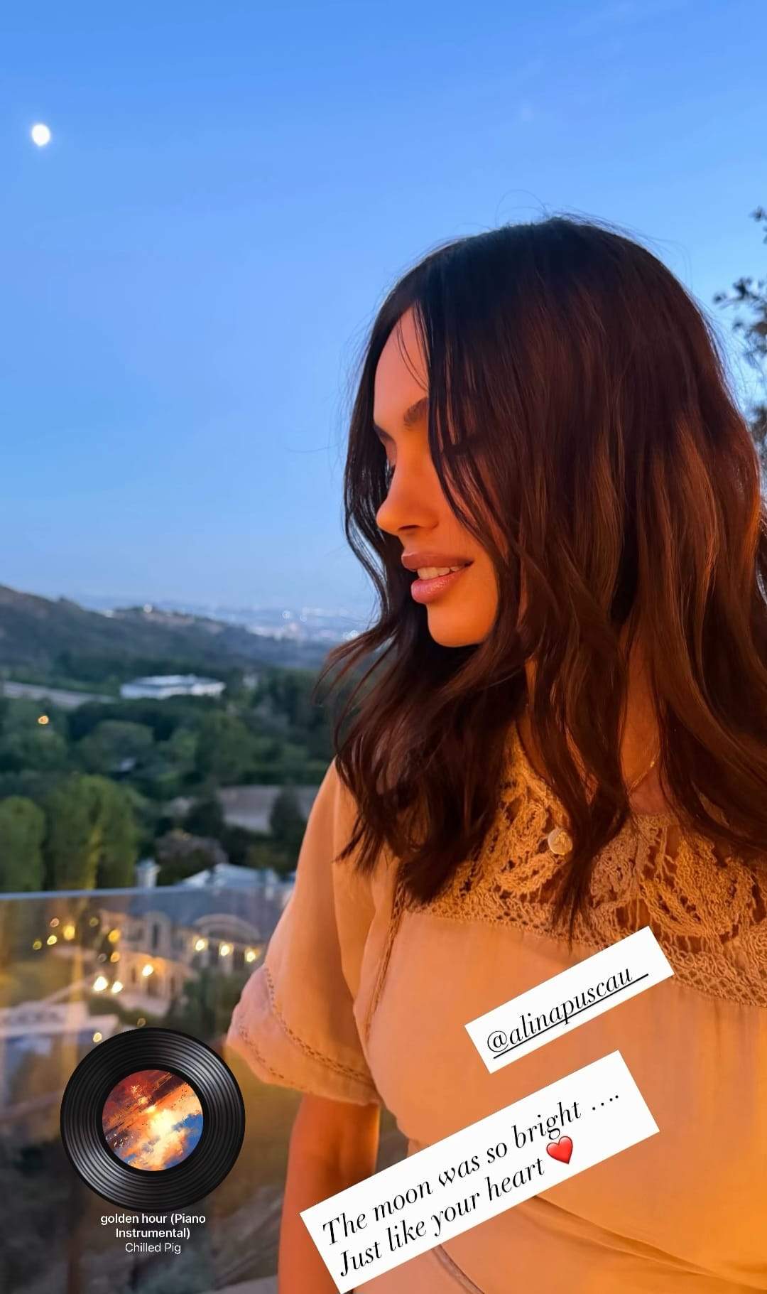 Alina Pușcău și-a tuns părul, după ce acesta s-a rărit din cauza tratamentului. Cum arată vedeta acum