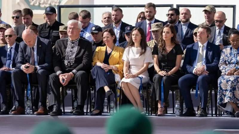 Mirabela Grădinaru le-a dat clasă femeilor prezente la festivitățile dedicate Zilei Independenței Ucrainei. Detaliul care a făcut diferența