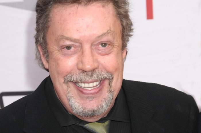 tim curry