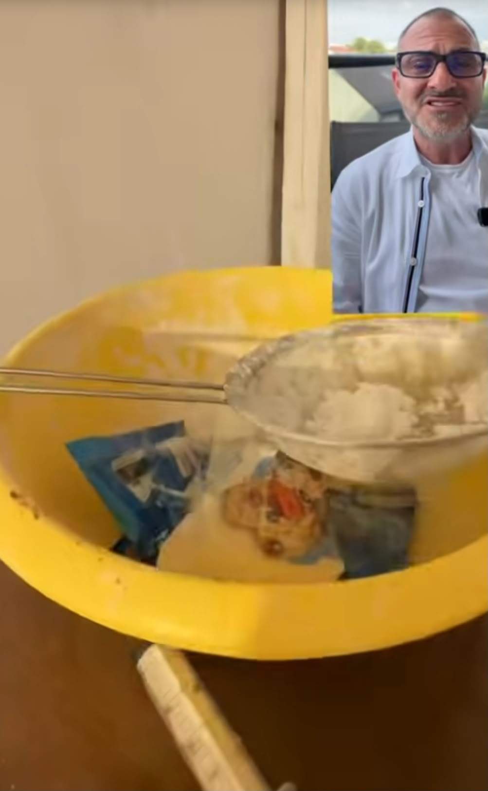 Condiții mizere