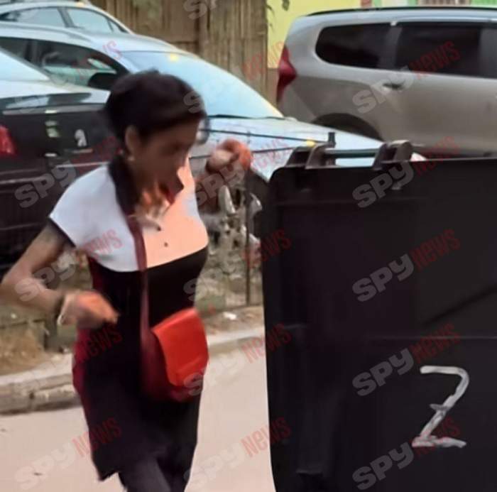 Alina Eriko caută în gunoi