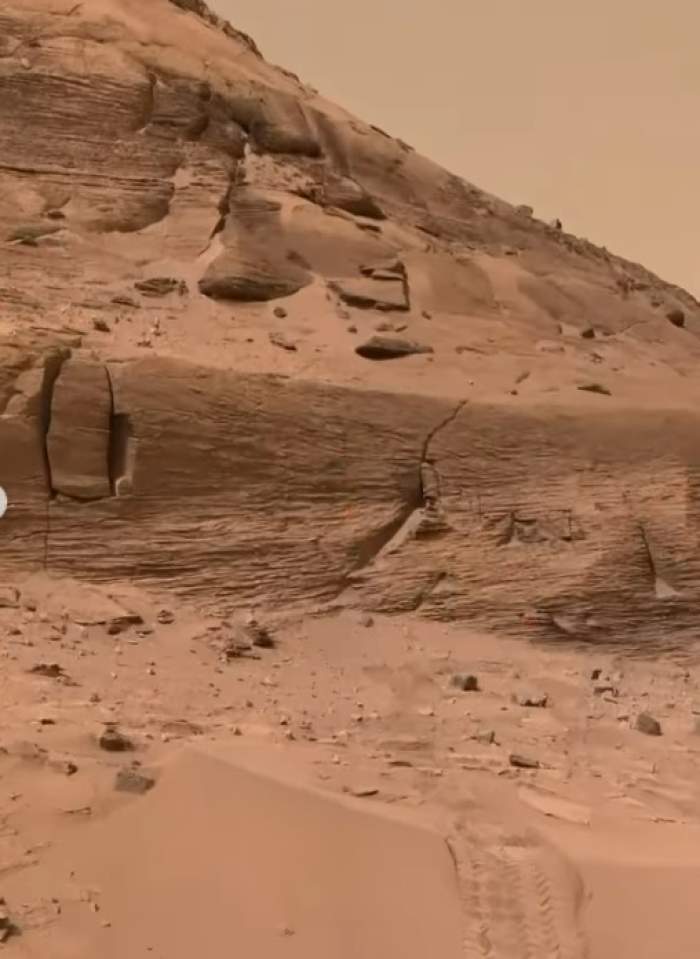 NASA a publicat unele dintre cele mai clare imagini de pe Marte