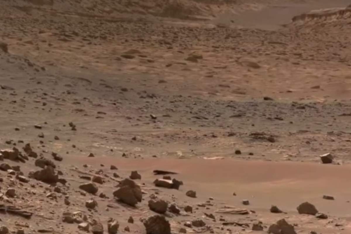 NASA a publicat unele dintre cele mai clare imagini de pe Marte. Cum arată cu adevărat suprafața Planetei Roșii