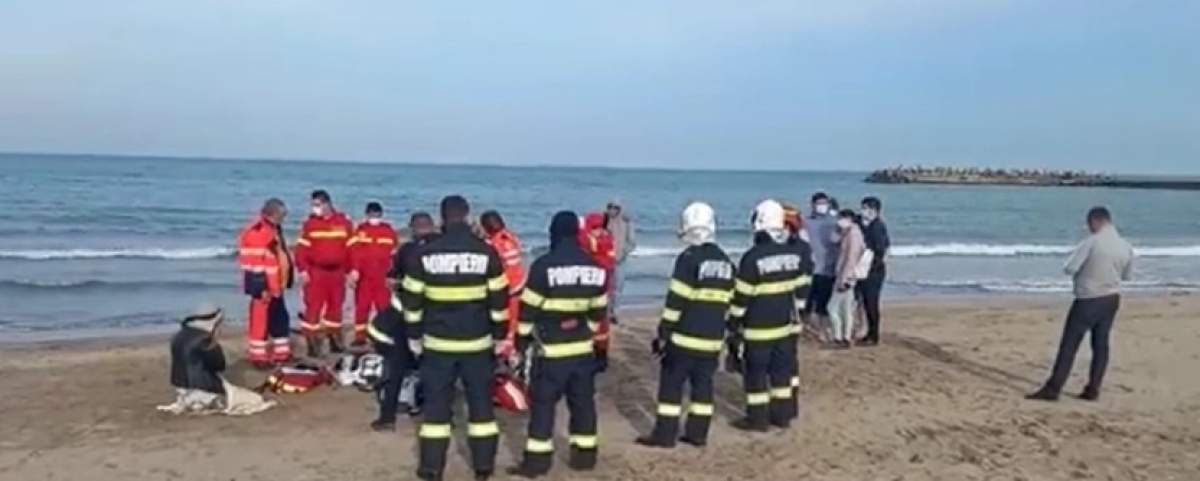 Un bărbat a murit înecat în Eforie Nord, după ce fusese salvat de trei ori din mare. A intrat și a patra oară în apă