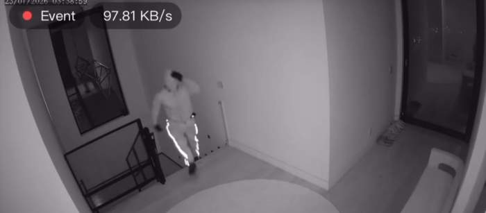 Casa lui Dragoș Săvulescu din Los Angeles a fost spartă! Imagini de pe camerele de supraveghere. Ce au furat