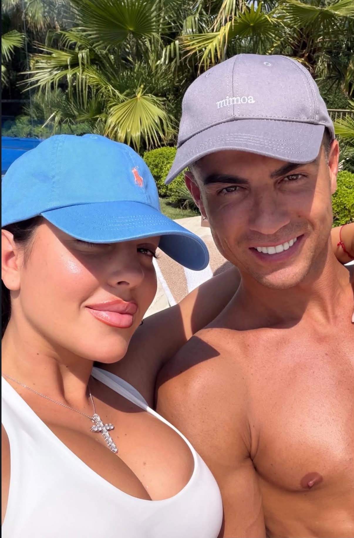 Georgina Rodriguez, criticată după fotografiile în costum de baie. Ce mesaj a transmis mama copiilor lui Cristiano Ronaldo