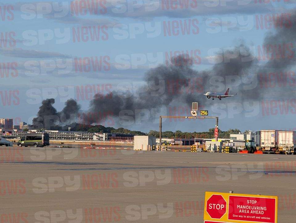 Incendiu de proporții la aeroportul Heathrow din Londra! Imagini exclusive, în timp real