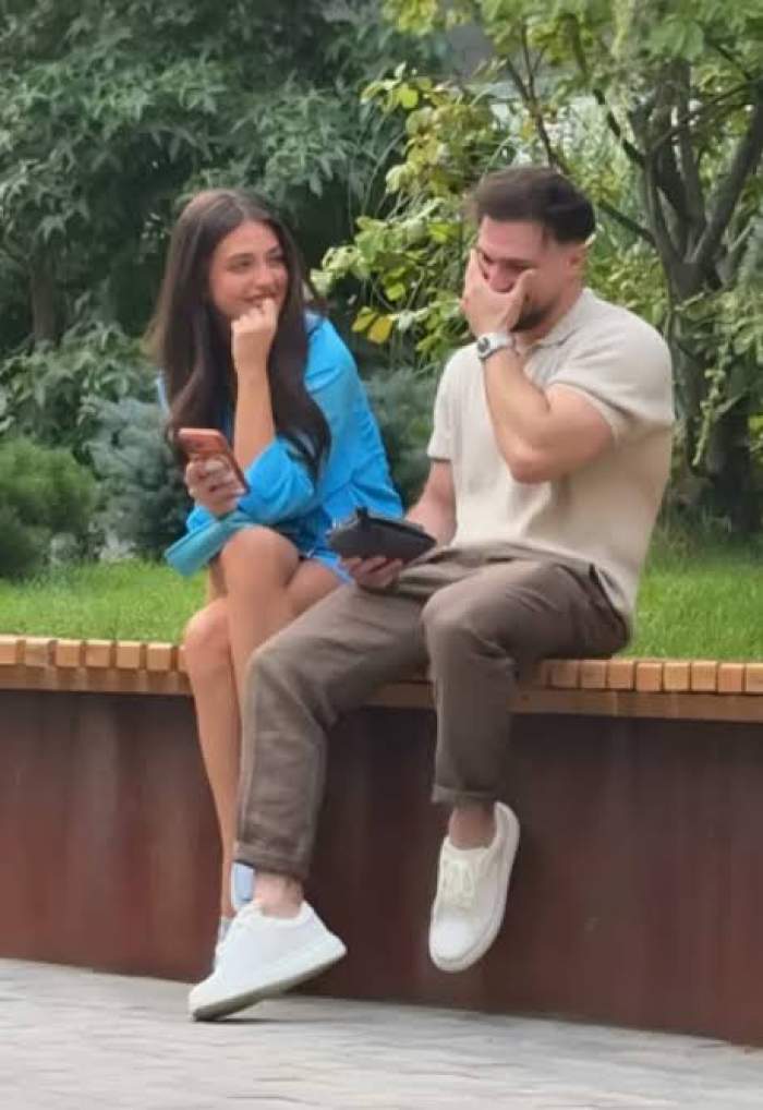 andreea bostanica si snik pe o bordura