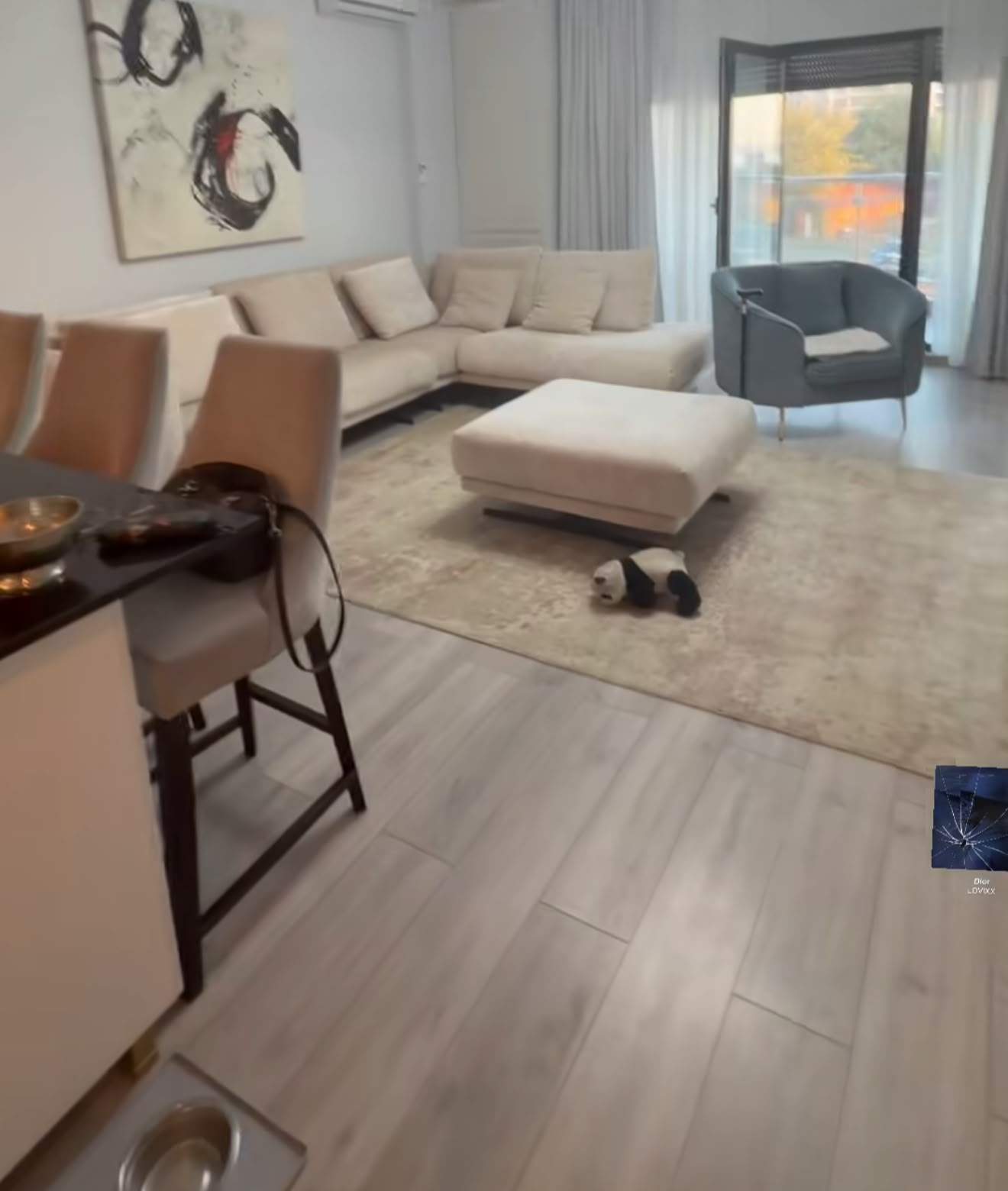 Tzancă Uraganu și-a mai cumpărat un apartament la mare! Cum arată locuința | FOTO