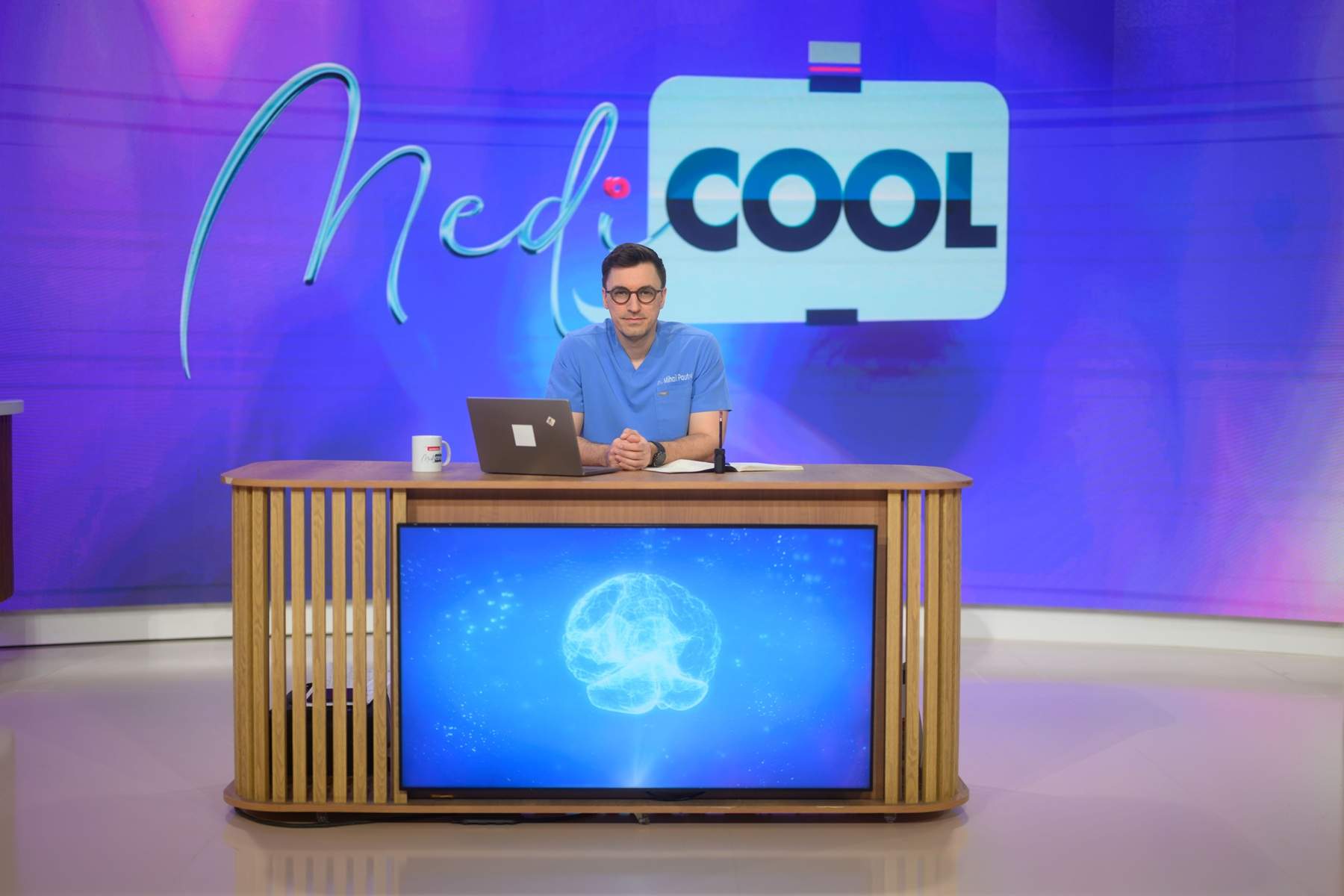 MediCOOL revine cu sezonul 10, pe Antena 1 și AntenaPLAY. Mihail Pautov răspunde la cele mai importante întrebări despre sănătate, începând de sâmbătă, 12 septembrie, de la ora 12:00