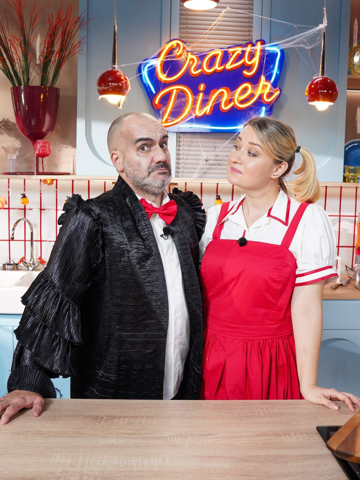 Premiera sezonului 12 Hello Chef - Nebunie în bucătărie aduce noi provocări culinare, începând cu 12 septembrie