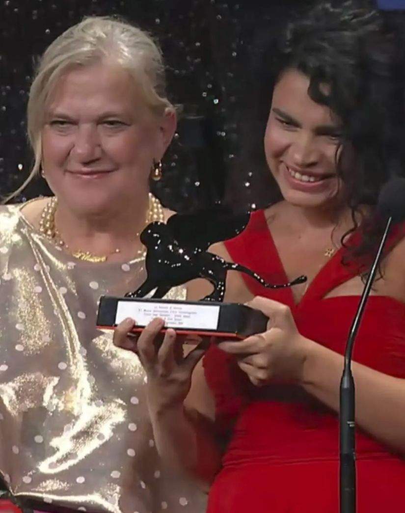 Alinei Șerban i-a fost înmânat premiul