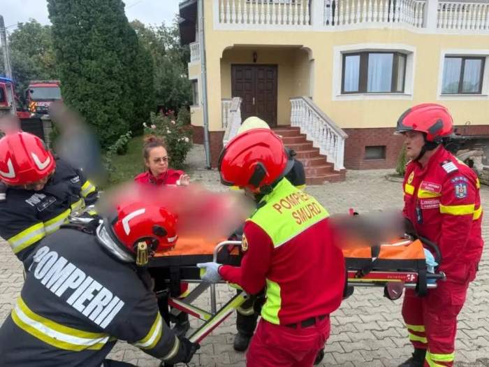 Femeia scoasă din fântână, preluată de autorități