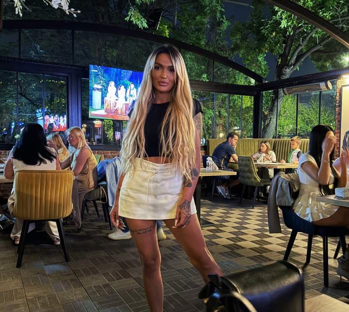 Ella Vișan îmbrăcată casual