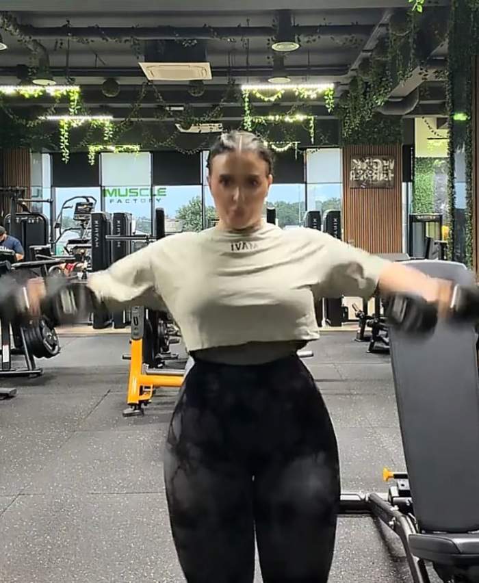 Transformarea prin care a trecut Oana Radu. Cântăreața le-a dat peste nas celor care au pus-o la zid pentru kilogramele în plus