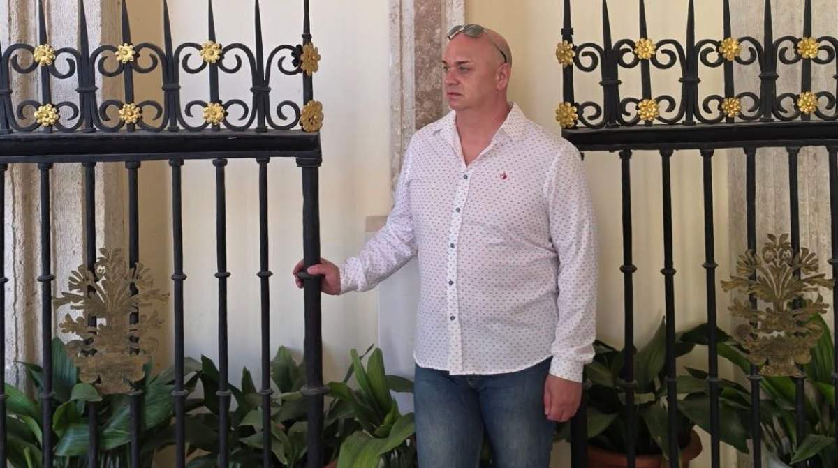 Cristi din Banat este în doliu! Cântărețul a făcut anunțul: „S-a stins din viață…”